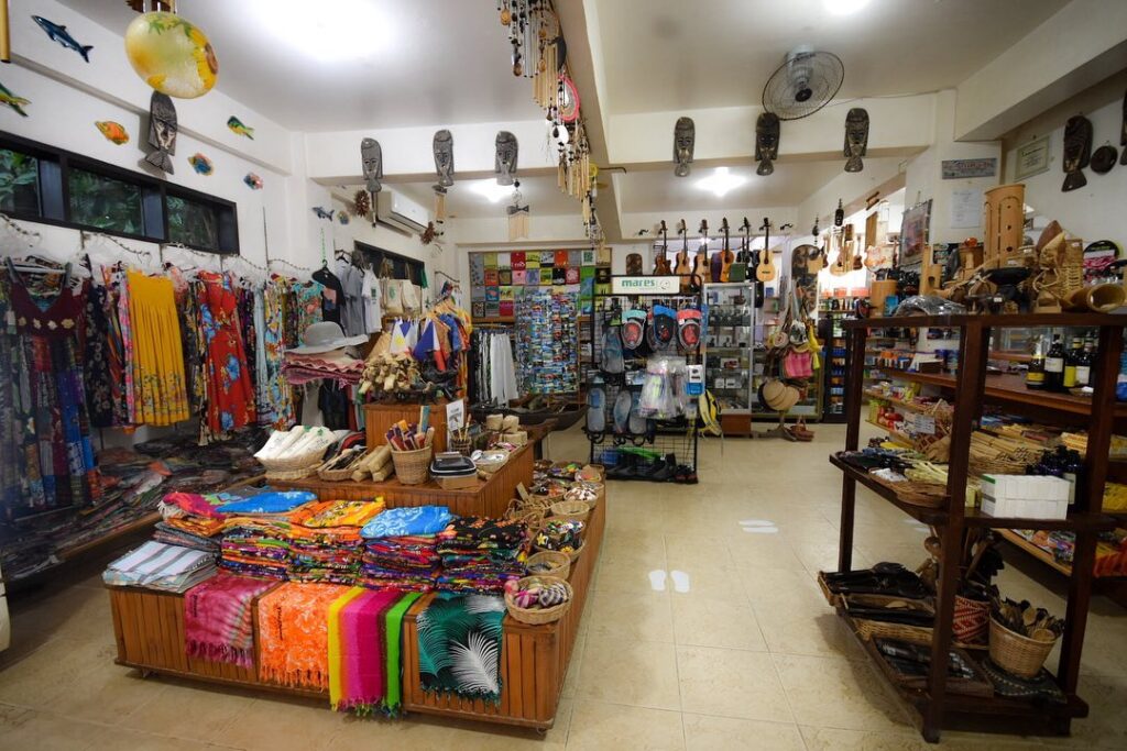 souvenir shop in El Nido Palawan Philippines