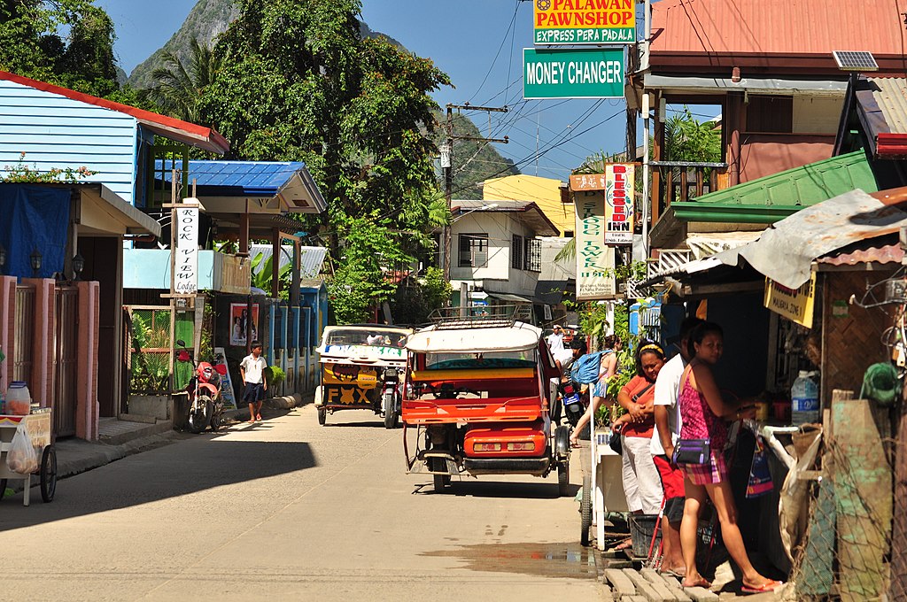 busy street of Barangay Buena Surety El Nido town proper